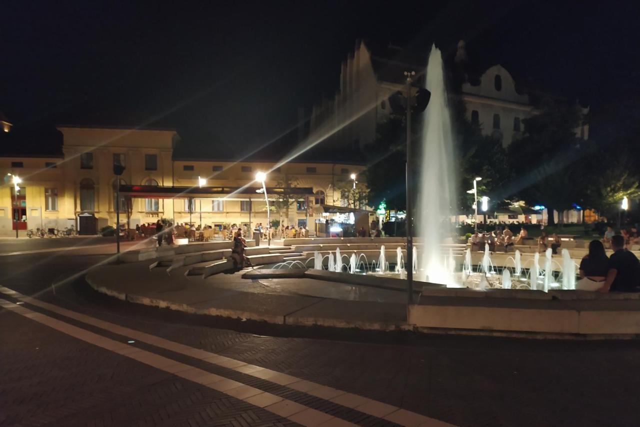 Gutenberg Utca Apartman Сегед Экстерьер фото