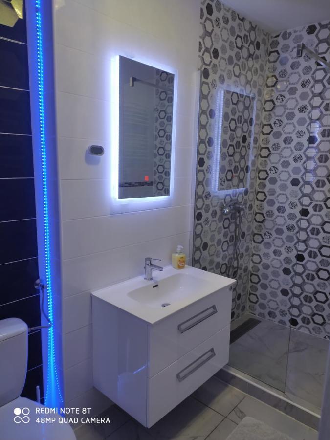 Gutenberg Utca Apartman Сегед Экстерьер фото